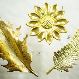 Vintage Raw Brass Nature Inspred Stampings, Large Sunflower Daisy Stampings, 2-4 pc