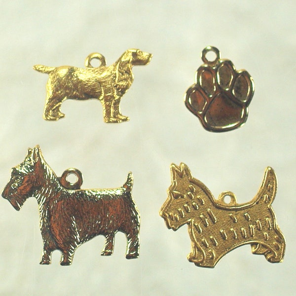 Vintage Brass Dog Charm, Gold Scotty Terrier Toto Spaniel Charm, DIY Dog Earring Bracelet, Dog Cat Paw Charm, Gold Plated Dog Charm, 4-10 pc
