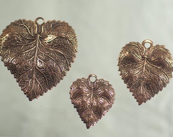 Antike Kupferblatt-Anhänger: Vintage Messing Kupfer Herz Blatt Schmuck Versorgung, 2-8stk
