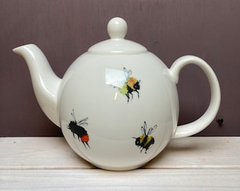 Bee Teapot / 2-3 cup bone china /  Bee gift / gift idea for beekeeper or Valentines - Bee- autiful :)