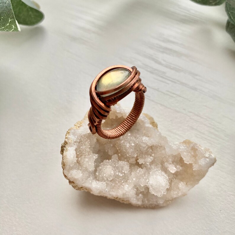 size 6 labradorite ring