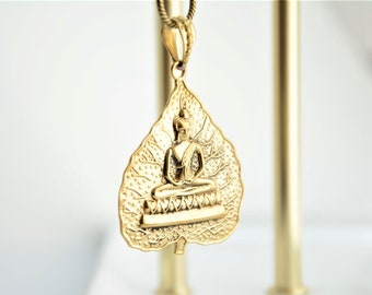 pendant buddha on bodhi tree leaf | boho pendant | indian pendant