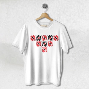Floral harmony | Romanian Folk Art | Red and Black Flowers Design | Unisex Heavy Cotton Tee