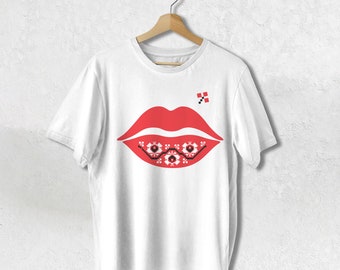 Red Lips T-Shirt: Romanian Folk Art Motif, Unisex Tee