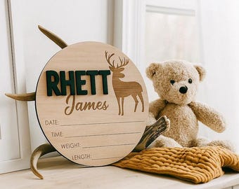 Placa de anúncio de nascimento com cervo em 3D | Placa personalizada com informações do recém-nascido