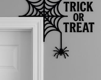 Lasergesneden spinnenwebdeurtopper: Halloween-raamspiegeldecor