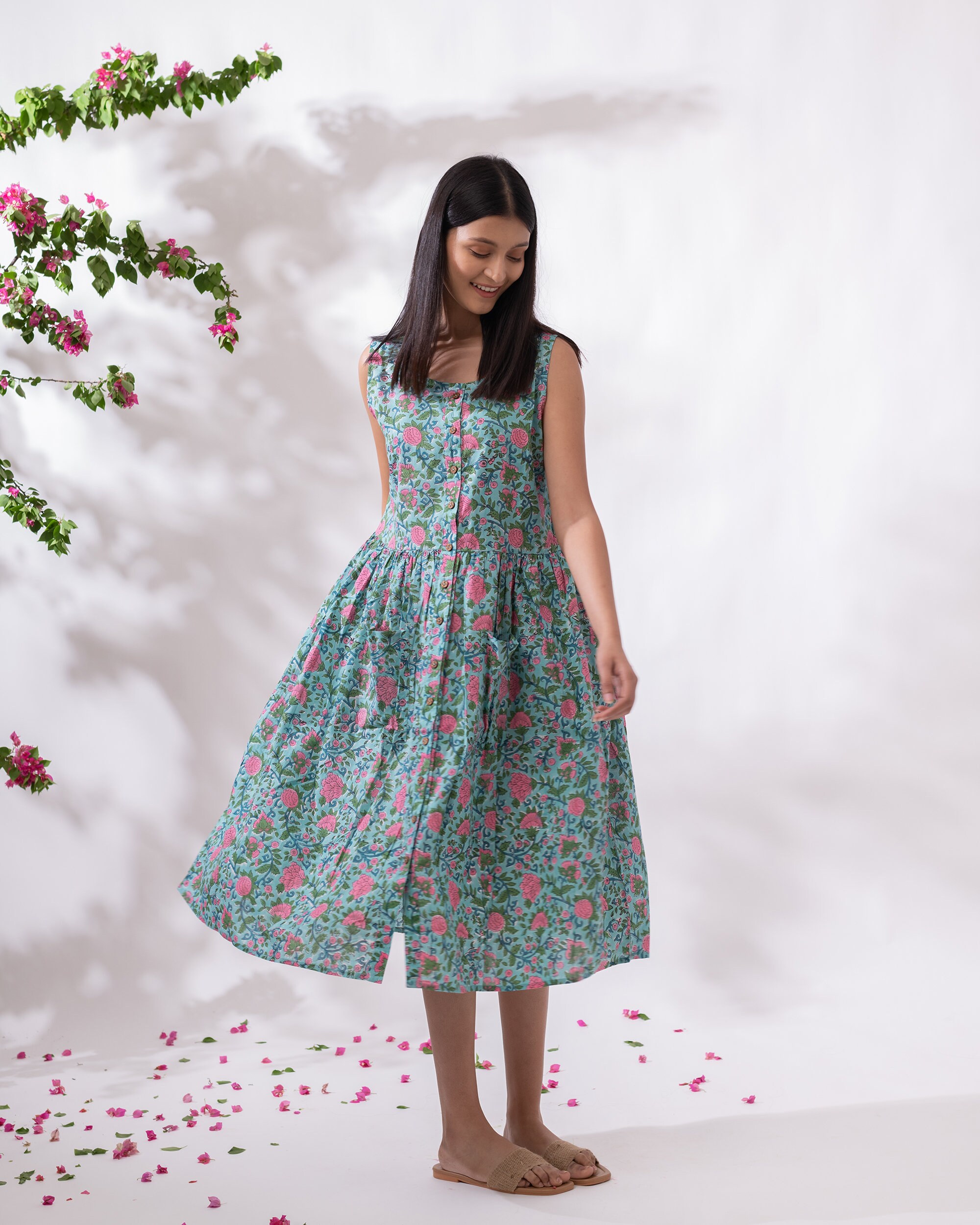 long sleeve cotton dress maxi Vintage Button Tiered A-Line Plus Size Shirt Dress Summer Casual Flowy Long Beach Vacation Dresses for Women 2024, Black, Small at Amazon Women's Clothing store COLOR:Chocolate 100% cotton NEWFALLMEN Champagne Sheath Lace Applique