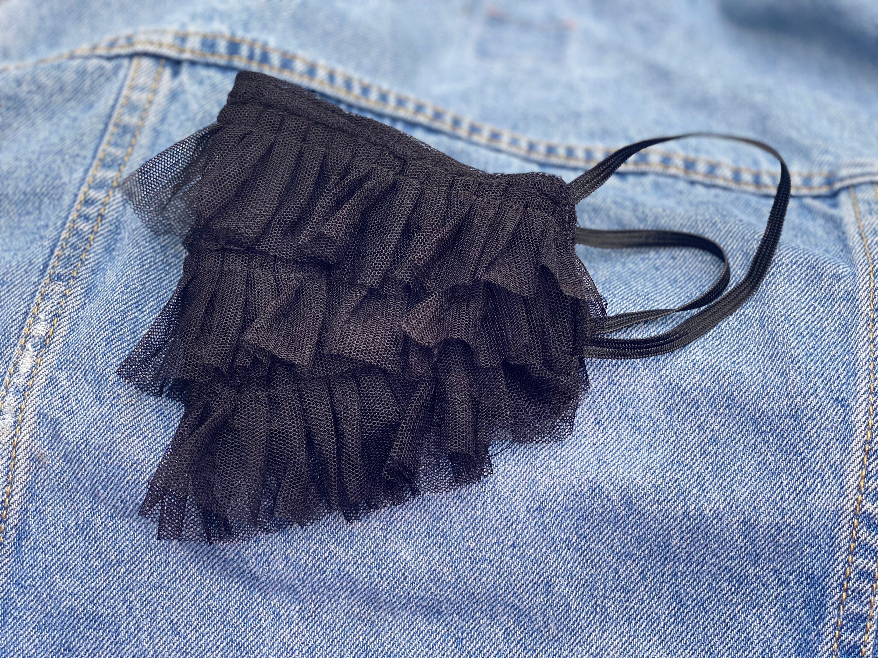Square Ruffle R Entry Masks Cute Black Ruffle Face Mask Cute Stylish Black Ruffled Lined With Satin ...