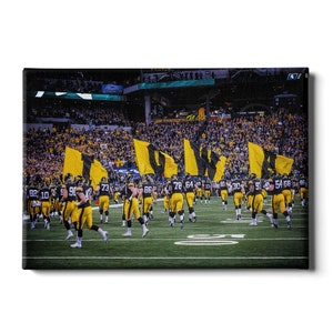 Iowa Hawkeyes | University of Iowa | Iowa on the Field | Hawkeyes | Kinnick Stadium | Canvas Wall Art | Metal Wall Art | Acrylic Wall Art