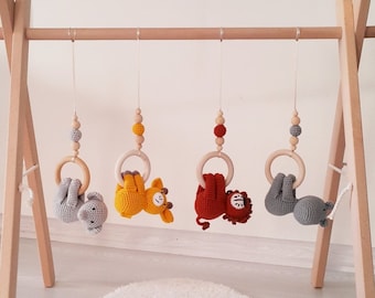 Baby Gym Spielzeug, Baby Gym Spiel, Häkeln Rassel, Montessori Baby Spiel Gym, Löwe Rassel, Koala,Faultier,Giraffe,Nilpferd, Zebrarassel, Hängespielzeug