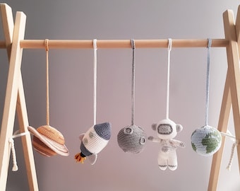 Space Baby Play Gym Toys, Astronaut, Earth, Moon, Rocket, Saturn, Gym Frame, Space Mobile, Crochet rattle, Montessori play gym, Hanging toys