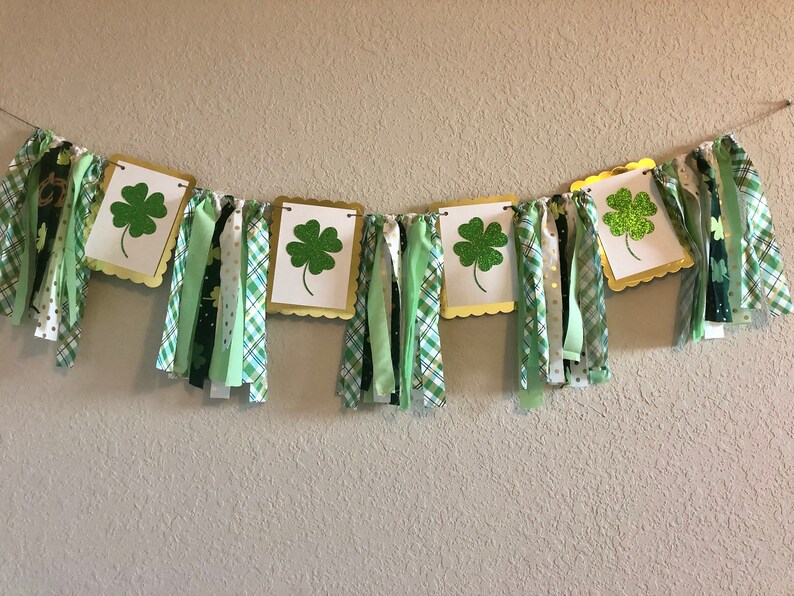 St Patrick/'s Day Clover Banner