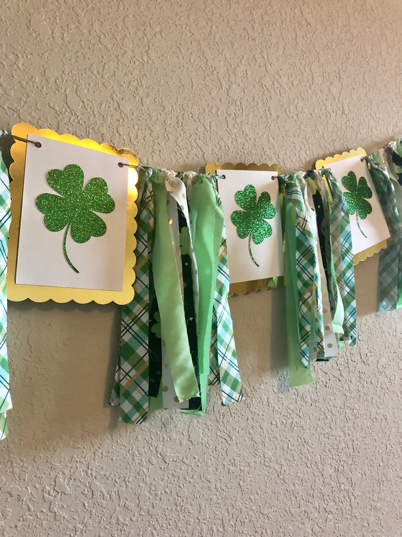 St Patrick/'s Day Clover Banner