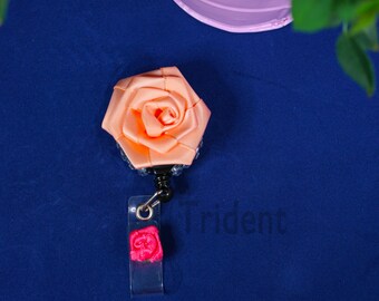 Titular de la insignia retráctil, carrete de la insignia personalizada, carrete de la insignia del regalo de Navidad, carrete de la insignia de la enfermera, titular de la insignia del nombre de la enfermera,