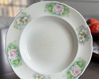 Assiette ukrainienne vintage du 19ème siècle Kuznetsov fabrication empire russe
