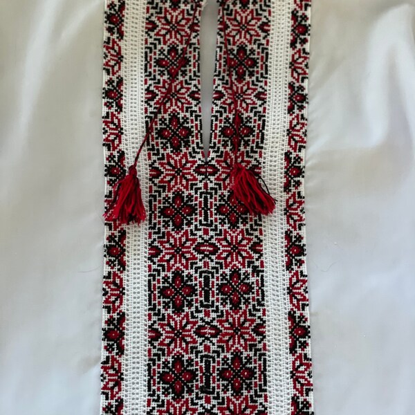 Unterstützt die Ukraine! Jungen Shirt Vintage Shirt für einen Jungen Traditionell Ukrainisch Vushyvsnka Kindergröße Baumwolle