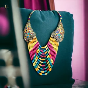 Nepalese / Tibetaanse etnische kralen turquoise ketting, groot, boho stijl, multi-strand, etnische sieraden, cadeau voor haar