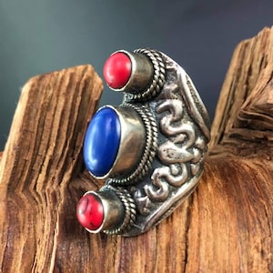 Nepal Tribal Ring ,Vintage Ring, statement Jewelry,  Nepal Ring,Tribal Ethnic , Ring , Massive Ring ,Tibetan Ring, Gift For Her