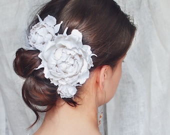 Big flower for hair - White peony flower hair clip - Floral hair piece - Spanish bun hairstyle flower hair pins - Wedding hair accessory
