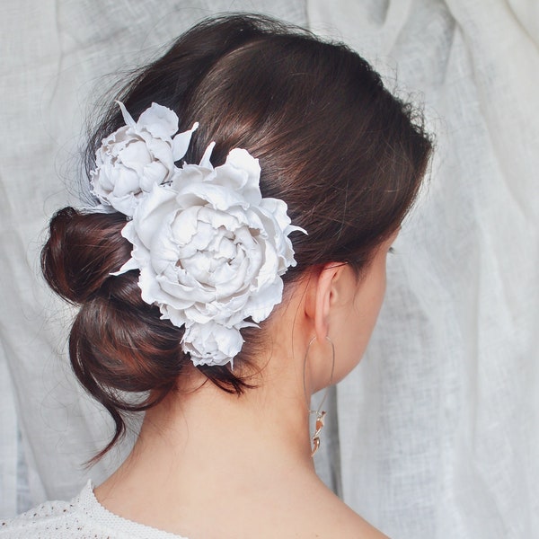 Big flower for hair - White peony flower hair clip - Floral hair piece - Spanish bun hairstyle flower hair pins - Wedding hair accessory