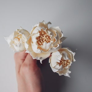 Yellow flower hair pins - Bridal flower hair clip - Minimalist hair clip - Floral hair pins - Wedding hair piece - Peony head piece
