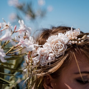 FLOWER CROWN, WEDDING Crown, Ivory Roses Bridal Hair Piece Set Gift For Women, Modern Hair Jewelry, Wedding Flower Wreath An Corsage Crown image 4