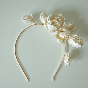 Bridal headband Wedding flower hair piece Peony flower hair accessory image 6