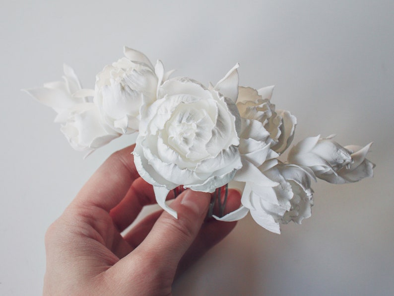 Bridal hair comb Bridal Hair Piece Ivory Peony Wedding Hair Comb Wedding hair pins Flower hair clip Wedding hair accessory zdjęcie 7