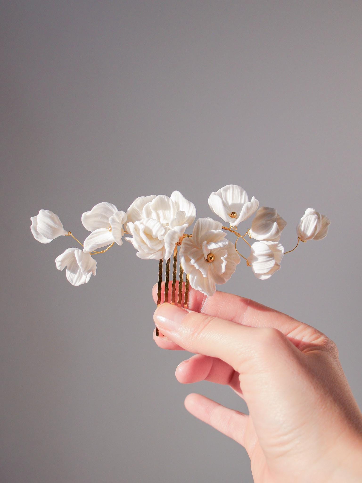 Corona Di Fiori Con Rose E Peonia | Ghirlanda Per Capelli Con Nastro Regolabile | Bianco | Per Matrimoni E Feste