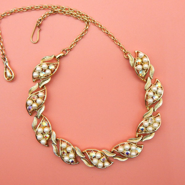 Vintage CORO 1950s Pink Diamante & Pearl Necklace