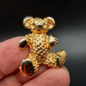 Vintage goldfarbene kleine Teddybär-Brosche