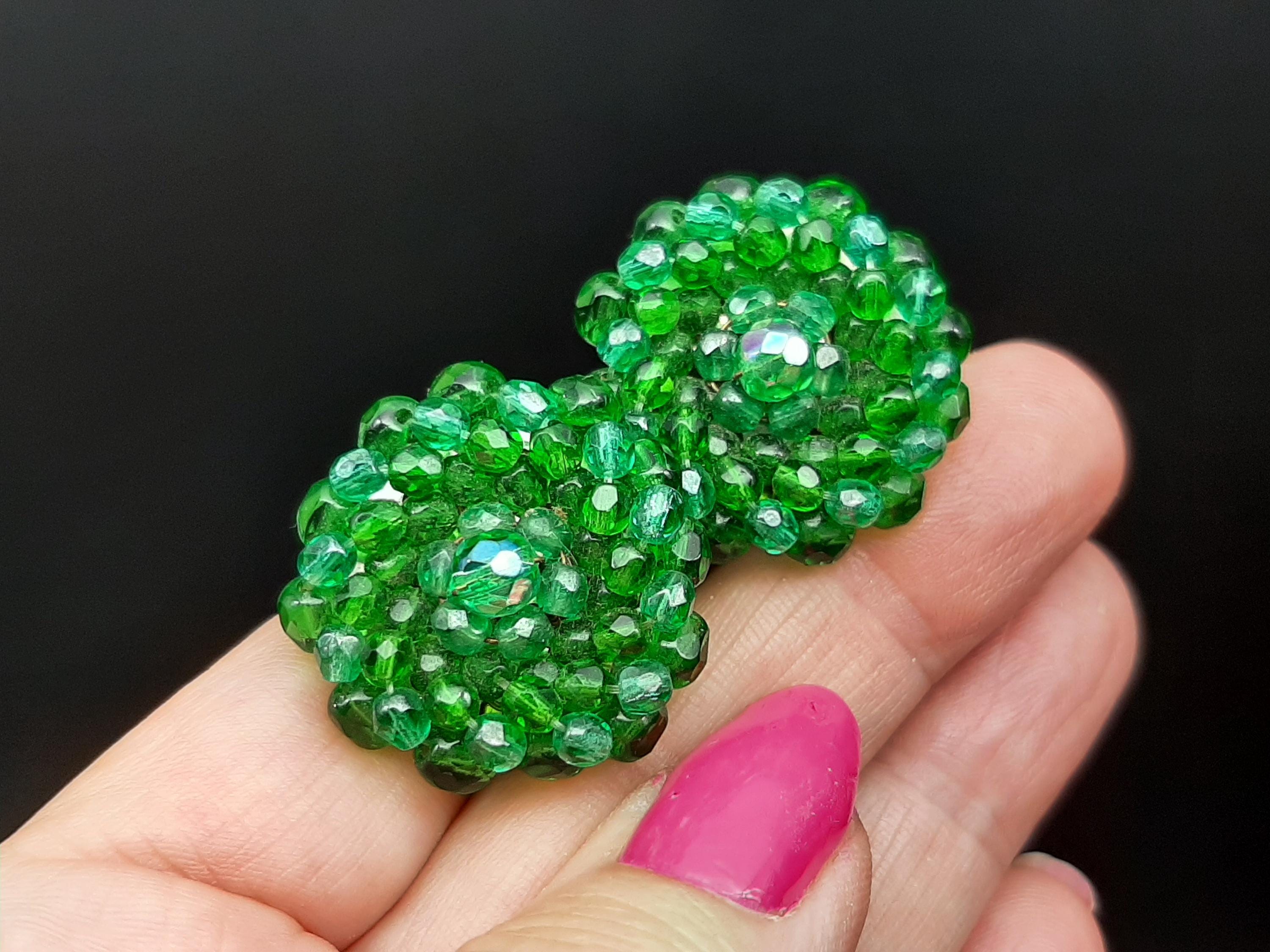 Antique 1930s Art Deco West German Green Glass Beaded Cluster Clip