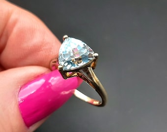 Vintage Triangular Topaz Silver with Gold Wash Ring  UK sz N