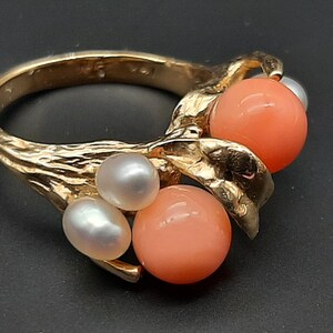 Anello vintage in oro 14 carati con corallo e perla d'acqua dolce - taglia F immagine 4