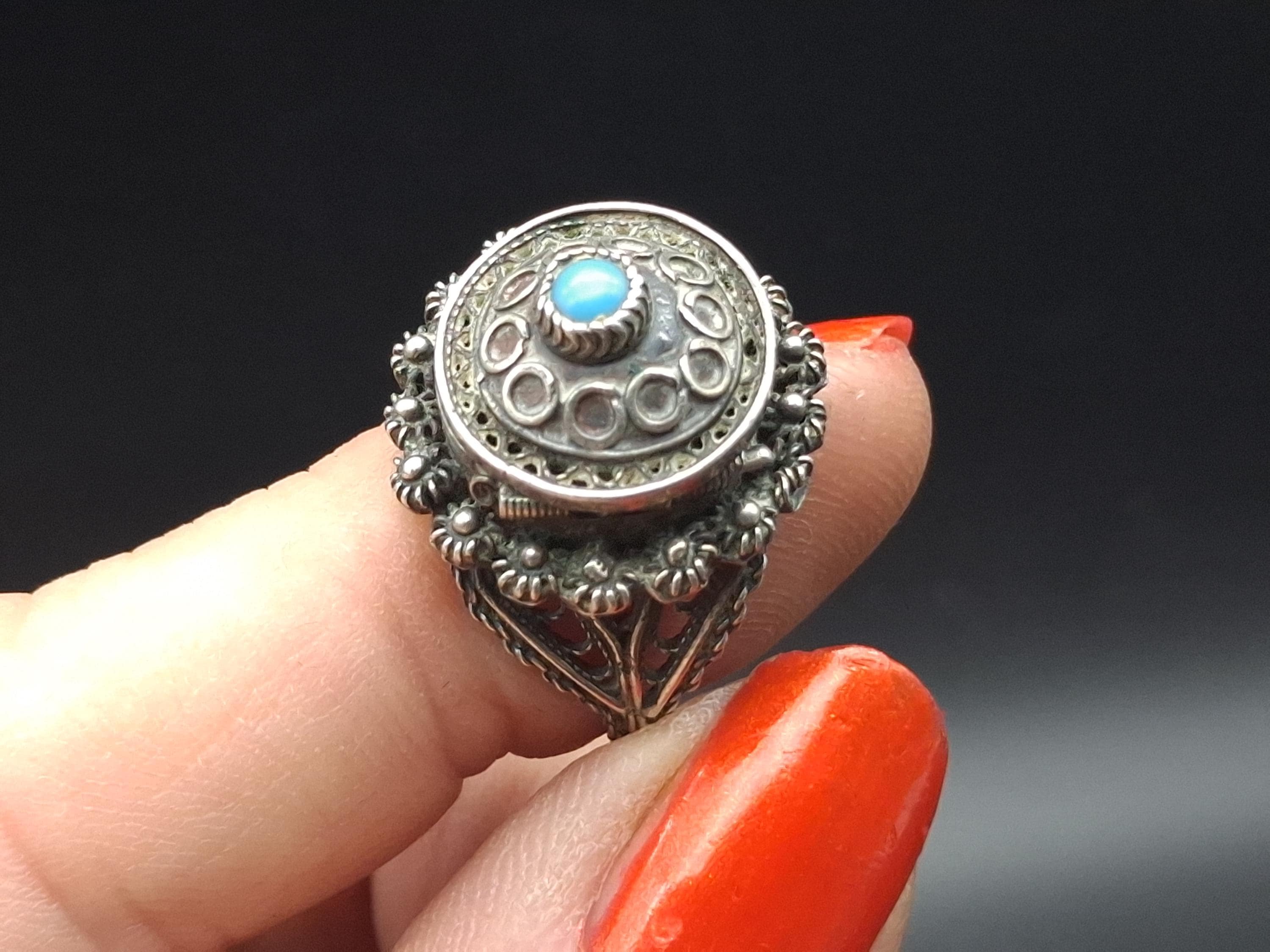 アンティーク　poisonリング Antique Victorian Poison Ring - Etsy