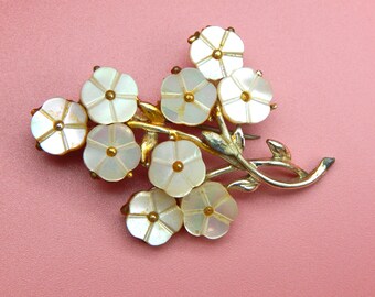 Antique Vintage 1930s MOP Floral Bouquet Brooch