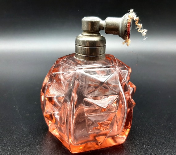 Antique Edwardian to Art Deco Pink Glass Perfume Bottle Atomiser