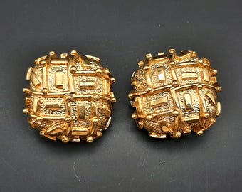 Vintage 1980s Oversized Gold Tone Brutalist Clip-on Earrings