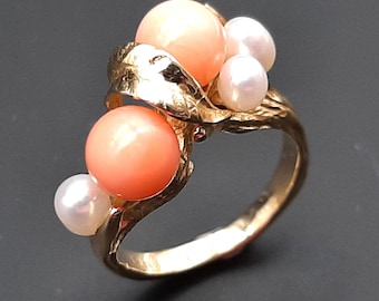 Vintage 14ct Gold Coral & Freshwater Pearl Ring - size F