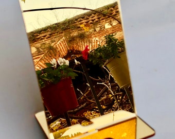 Big Screen Gold Color Mirror Smartphone Stand, Cellphone Stand Base