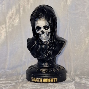 Busto de La Santísima Muerte. Estatua de la Santa Muerte, Santa Muerte Popular Mexicana. Hoodoo, Brujería, Espiritismo y Brujería.