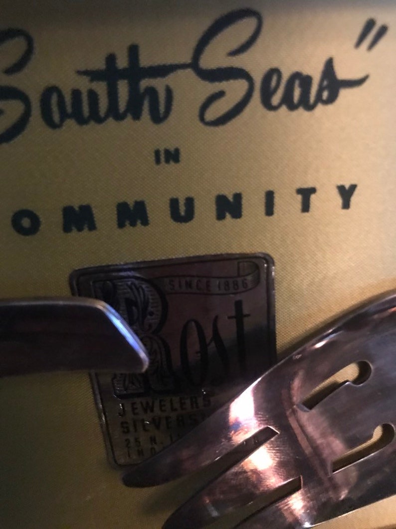 72 pieces South seas silver ware set dinner Oneida Community Silverplate 1955 !