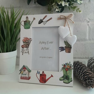 Garden Theme Wooden Photo/Picture Frames. Garden Lover Gift.