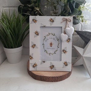 Beautiful Bee Distressed Photo Frame With Two Little Wooden Hanging Hearts.Country. Shabby Chic. Matching Items Available.Hand Decorated.