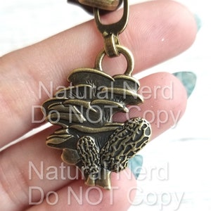 Mushroom Cluster Zipper Pull (4 colors available)