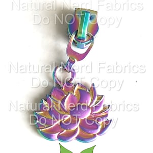 Succulent Zipper Pull (3 colors available)