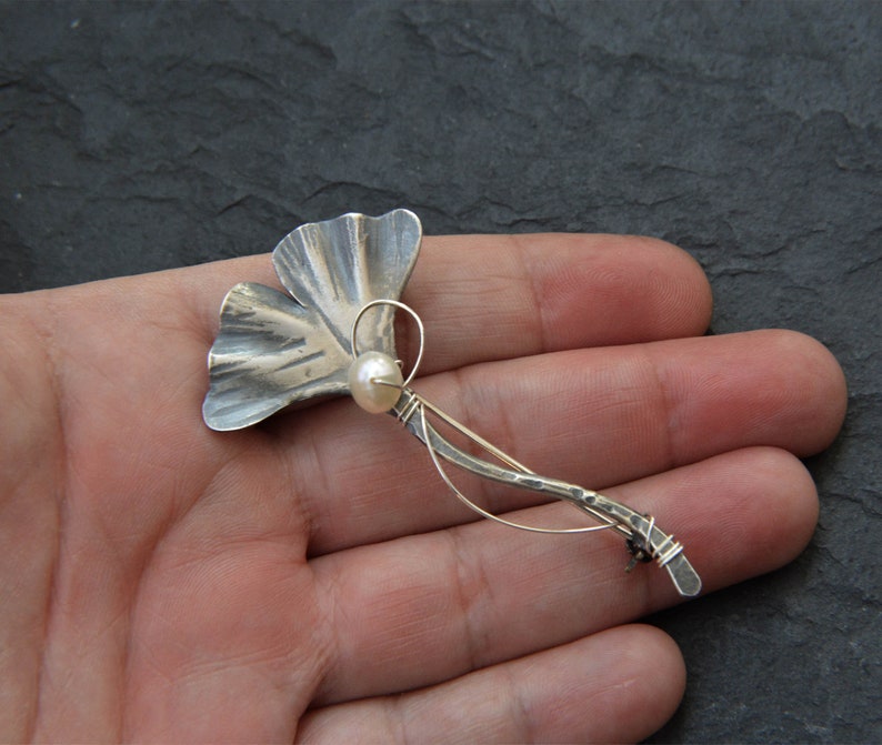 Broche de Ginkgo, joyería de hoja de Gingko, alfiler de chal de plata grande, broche de perlas de plata de ley, regalos de cumpleaños número 60 para mujeres imagen 4