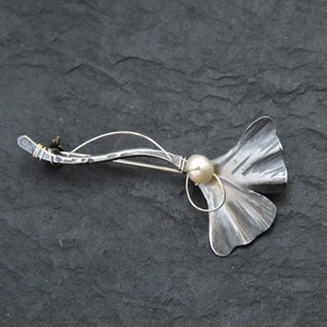 Broche de Ginkgo, joyería de hoja de Gingko, alfiler de chal de plata grande, broche de perlas de plata de ley, regalos de cumpleaños número 60 para mujeres imagen 6