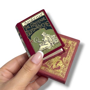 El matrimonio de Cupido y Psique, libro en miniatura de Apuleyo - Tapa dura de piel con estuche