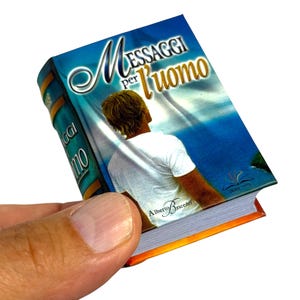 Mini Italian Inspirational Quote Book: Pocket Wisdom Gift